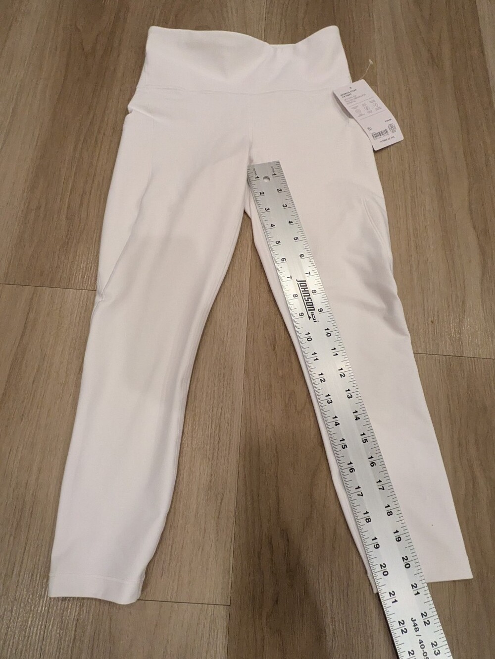 Athleta White Interval Stash 7/8 Cropped Leggings Size S NWT - Picture 3 of 8